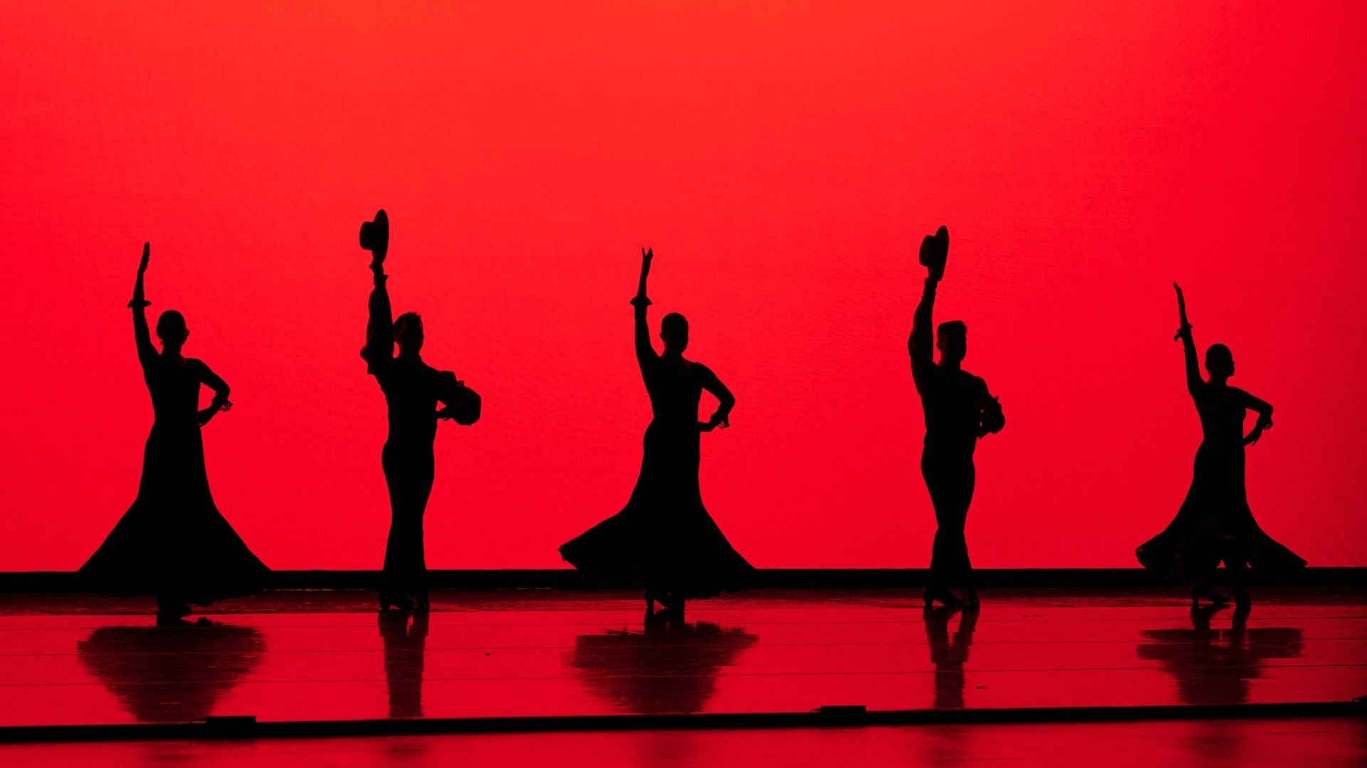 ensemble-espa-ol-lights-up-the-auditorium-theatre-stage-with-dazzling